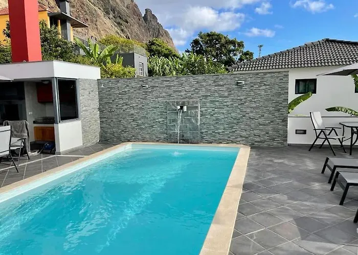 Casa Mabu By Your Madeira Tatil Evi Paul do Mar (Madeira)